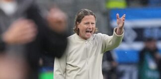 Mainz-Trainer Bo Henriksen hofft gegen Bayer Leverkusen auf den ersten Heimsieg in dieser Bundesliga-Saison. (Archivbild)
