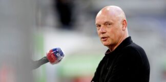 Uwe Rösler ist Kandidat beim VfL Bochum. (Archivbild)