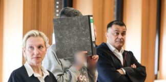 Lebenslange Haft in Mordprozess gegen Pfleger gefordert Im Prozess gegen den wegen etlicher Todesfälle angeklagten Pfleger in Aachen hat die Staatsanwaltschaft eine lebenslange Freiheitsstrafe für den Angeklagten gefordert. (Archivbild)