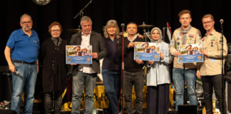 “Local Heroes”: Benefizkonzert in Heiligenhaus ein voller Erfolg Reinhard Schulkze Neuhoff (Rotary Club Velbert), Ute Rauxloh, Bernd Rotthoff (beide FC Rot-Weiß Heiligenhaus), Renate Zanjani (Lions Club Velbert/Heiligenhaus), Fikret Dogan, Jasmin Dogan (beide Clavis), Jonathan Gemerski, Claas Trappmann (beide Pfadfinder Don Bosco. Foto: privat