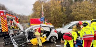 Die Feuerwehr im Einsatz. Foto: FW Ratingen