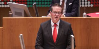 Mehr Härte oder mehr Hilfe? Politik sucht nach Linie gegen Jugendgewalt. (Archivbild)