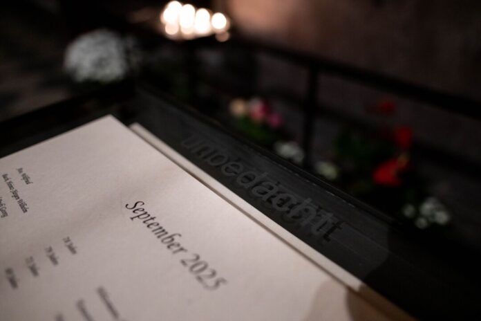 Im September sind in Essen 16 Menschen ordnungsbehördlich bestattet worden – an diese «unbedacht verstorbenen» wird in einem Gottesdienst erinnert. 