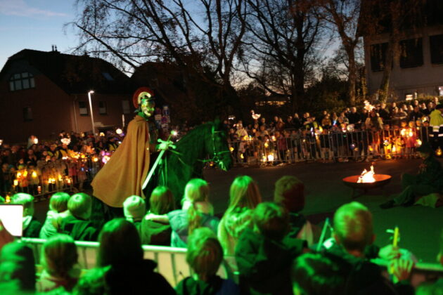 Imprssionen vom Martinszug in Hösel 2025 , Bild: Alexander Heinz