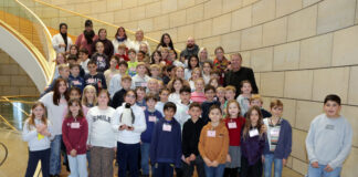 Die Aktion "Landtag macht Grundschule" soll den Kindern politische Themen näherbringen. Foto: Landtag NRW/Bernd Schälte