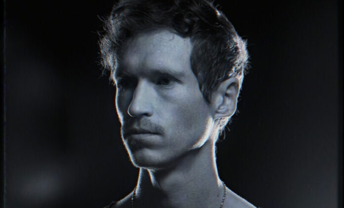 Louis Cole gastiert in Essen. Foto: Richard Thompson