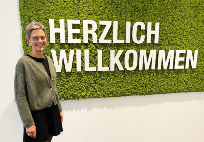 Christiane Müschenich übernimmt ab sofort das Ehrenamt der unabhängigen Patientenfürsprecherin im Evangelischen Krankenhaus Mettmann. Foto: EVK Mettmann