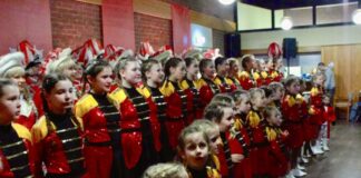 Rot Weiss-Jugend beim Gereralcorpsapell des Vereins. Bild: Rot-Weiss