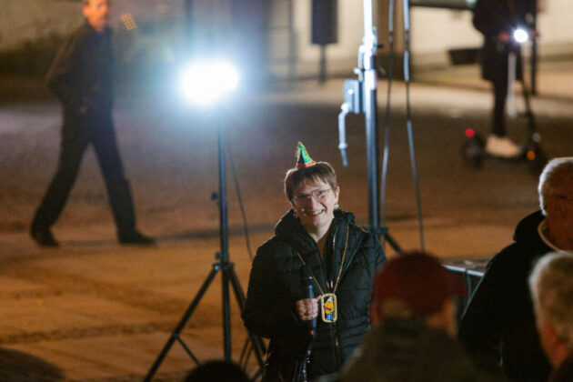 Yvonne Schützendorf bereit für die Weckzeremonie, Bild: Alexander Heinz