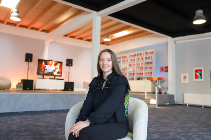 Die Velberterin Fabienne Balka (23) hat mit ihrem Projekt den Schritt in die Selbstständigkeit gewagt, Foto: Volkmann Die Velberterin Fabienne Balka (23) hat mit ihrem Projekt den Schritt in die Selbstständigkeit gewagt, Foto: Volkmann