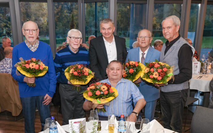 Die Jubilare der IG Metall Velbert. Foto: IGM