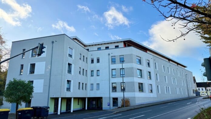 Kurze Straße Ein Jahr nach ihrer Gründung zeigt die städtische Wohnungsbaugesellschaft, dass sie aktiv handelt. Foto: HBIG