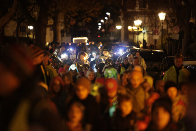 Impressionen vom St. Martinszug in Ratingen Innenstadt 2025, Bild Alexander Heinz