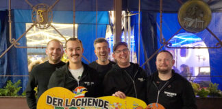 Bei "Der lachende Dome" geht es für die Band auf die Bühne. Foto: D.LIVE GmbH & Co. KG