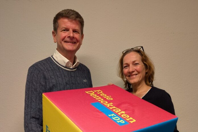 Andrea Metz und Thomas Sterz von der Mettmanner FDP. Foto: FDP Andrea Metz und Thomas Sterz von der Mettmanner FDP. Foto: FDP