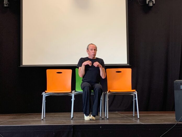 Der Pantomime Arnold Sarajinski war zu Gast in Heiligenhaus. Foto: Stadt Heiligenhaus