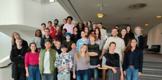 Essener Jugendliche entwickeln eine „Oper der Stadt“ Den Auftakt hat das Projekt im Aalto-Theater bereit gefeiert. Foto: TUP