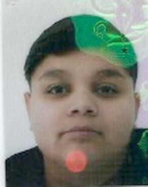 Der 13-Jährige hat laut Polizei schwarze Haare, braune Augen und eine kräftige Figur. Der ca. 150 cm große Junge trug zuletzt einen schwarzen Jogginganzug und helle Turnschuhe. Foto: Polizei