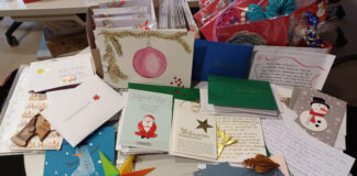 Weihnachtspost gegen Einsamkeit - das ist die Idee hinter der Aktion. Foto: Caritas