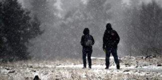 Winterliche Temperaturen in NRW – erster Schnee im Sauerland Vom Kahlen Asten werden Temperaturen von rund -0,8 Grad Celsius gemeldet.