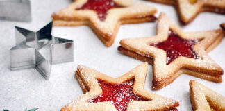 Weihnachtsmarkt vor dem Dom