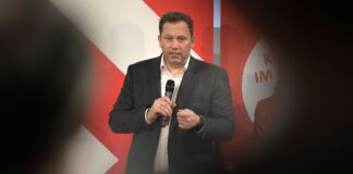 Klingbeil fordert Ende aller Stahlimporte aus Russland Vizekanzler Klingbeil macht sich für die kriselnde Stahlbranche stark (Archivbild)