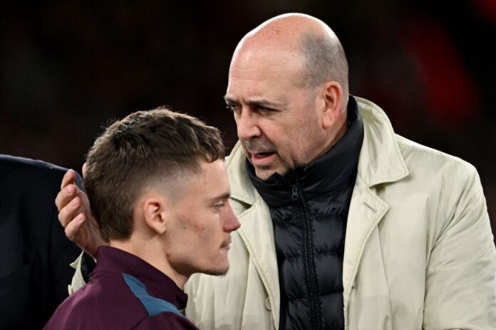 Atalanta Bergamo - Bayer 04 Leverkusen  Leverkusens Geschäftsführer Fernando Carro wollte Florian Wirtz unbedingt halten. (Archivbild)