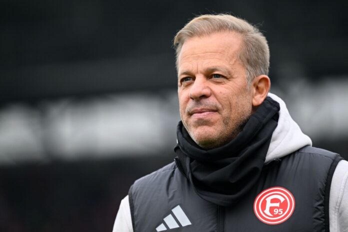 Trainer Markus Anfang von Fortuna Düsseldorf Unter Druck: Düsseldorf-Trainer Markus Anfang.