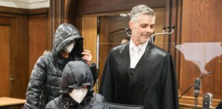 Zwei Lehrerinnen sind bereits wegen fahrlässiger Tötung schuldig gesprochen worden. (Archivbild)