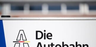 Abfahrt von der A3 Richtung Neuss zwei Wochen gesperrt Verbindung im Autobahnkreuz Hilden für zwei Wochen gesperrt. (Symbolbild)