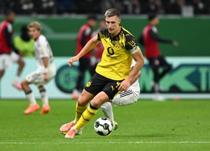 Nico Schlotterbeck Nico Schlotterbeck war beim Abschlusstraining von Borussia Dortmund dabei.