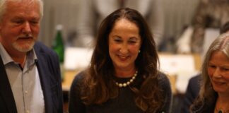 Die neue Rathauschefin von Herdecke ist in ihr Amt eingeführt 