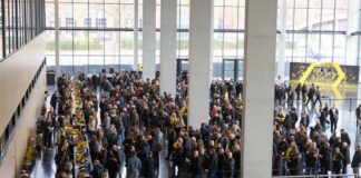 Technische Probleme bei der Anmeldung der Mitglieder sorgten am Sonntag für einen verspäteten Beginn der Mitgliederversammlung von Borussia Dortmund