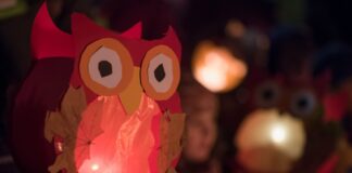 Zehntausende Zuschauer zum Martinszug in Kempen erwartet Selbstgebastelte Laterne beim Martinszug in Kempen. (Archivbild)