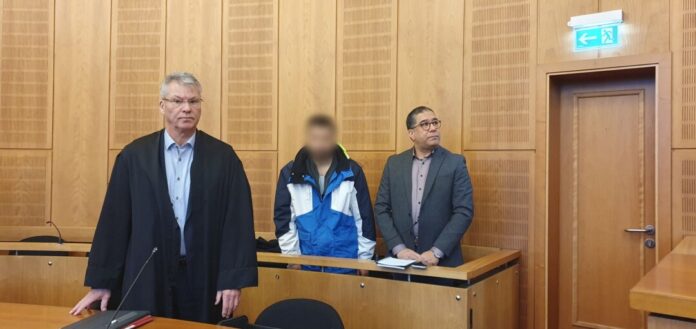 In seinem Schlusswort entschuldigte sich der Angeklagte für die Tat.