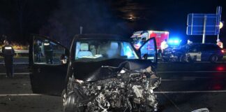 Schwangere nach Autounfall in Dorsten außer Lebensgefahr Unfall in Dorsten - eine schwer verletzte Schwangere ist außer Lebensgefahr.