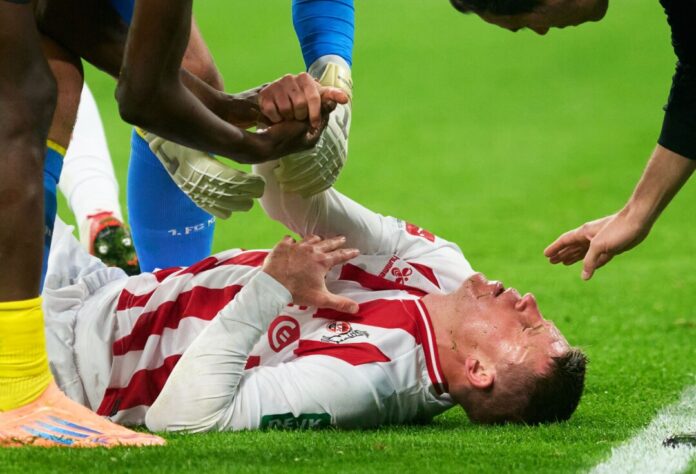 Dominique Heintz fällt wegen einer Verletzung aus. (Archivbild)