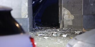 Am frühen Donnerstagmorgen ist es in Düsseldorf zu einer Explosion in einem Wohngebäude gekommen.