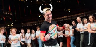 «Disneyland für Betrunkene»: So wird das Ballermann-Musical Markenbotschafter Lorenz Büffel ist schon sehr gespannt auf das Ballermann-Musical «Malle Olé».