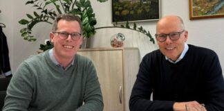 Velbert: Wirtschaft, Sicherheit und Lehren aus dem Schlossbrand Dezernent Christian Draeger hat den Bundestagsabgeordnete Peter Beyer im Velberter Rathaus empfangen. Foto: Büro Peter Beyer