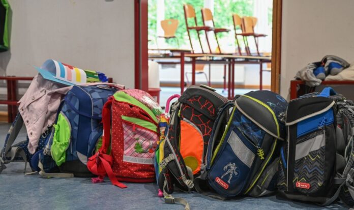 Grundschule Mehrere Kommunen wollen mit Klagen bei den Verwaltungsgerichten Klarheit zur Finanzierung bekommen. (Symbolfoto)