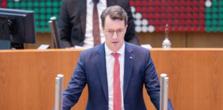 NRW-Regierungschef Wüst will Menschen Mut machen NRW-Regierungschef Hendrik Wüst (CDU) setzt auf Kooperation und Vertrauen. (Archivbild)