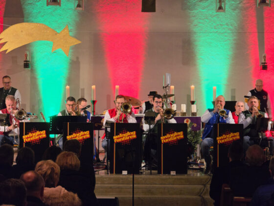 Adventskonzert Herz Jesu Kirche Ratingen mit Heinz Hülshoff und Freunden, Bilder. Alexander Heinz