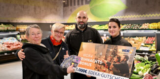 Weihnachts-Huskys für leuchtende Kinderaugen – Velberterin gewinnt 1.000 Euro Edeka-Einkaufsgutscheine