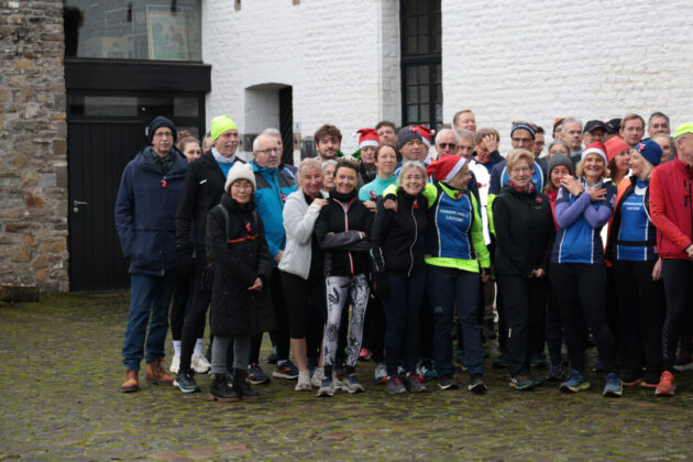 Impressionen vom Sammeln im Burghof, Bild: Alexander Heinz