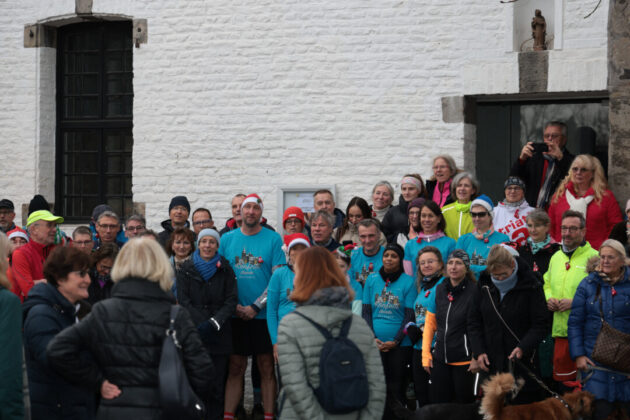 Impressionen vom Sammeln im Burghof, Bild: Alexander Heinz