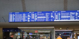 Weniger Ausfälle und moderne ICE: Neuer Bahn-Fahrplan gilt Vor allem in den Abendstunden will die Bahn zwischen Großstädten mehr Züge einsetzen. (Archivbild)