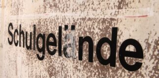 Umfrage unter Schulleitungen sieht Sanierungsstau an Schulen Auch in NRW sehen viele Schulleiter Sanierungsbedarf (Archivbild)