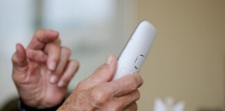 Senior durchschaut Betrugsmasche – Festnahmen in NRW Der pensionierte Polizist durchschaut den Betrug. Das treibt die Ermittlungen voran. (Symbolbild)