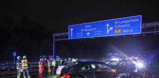 Unfall auf A1 – Acht Verletzte in mehreren Autos Viele Details waren zu dem Unfall auf der A1 zunächst nicht bekannt.